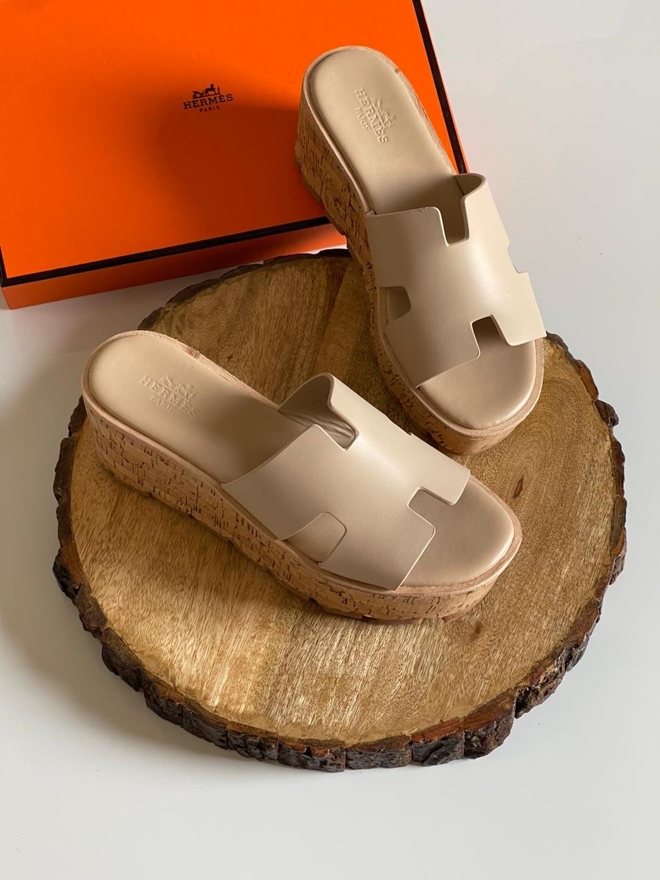HERMES Eze 30 Oran Sandals - Image 2