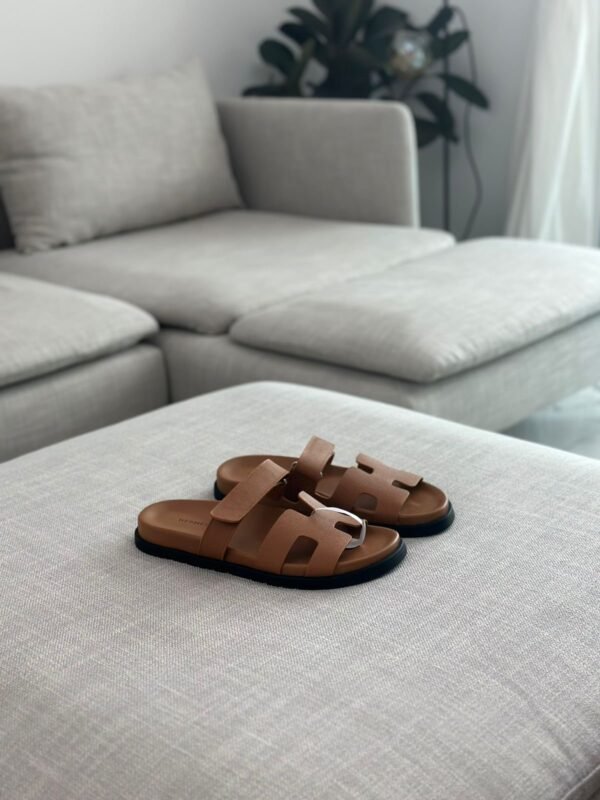 Comfortable Brown Sandals for Men – Stylish, Durable, and Versatile - Image 2