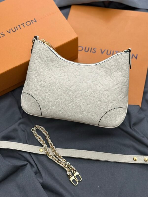 Louis Vuitton Monogram Bicolor Bag – Elegant Shoulder & Crossbody Handbag - Image 5
