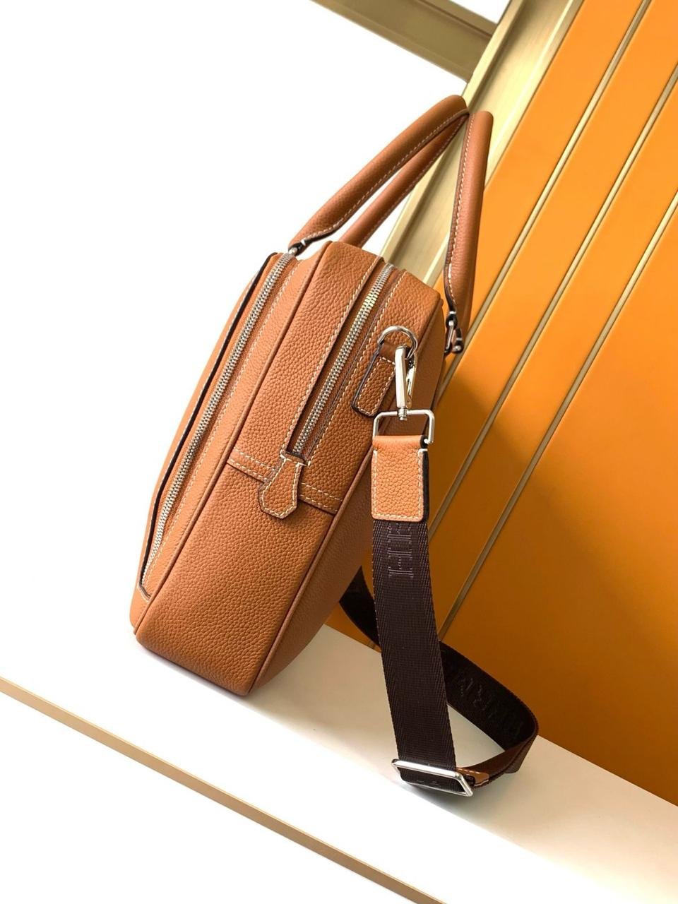 Hermes Leather Laptop Briefcase – Elegant & Spacious Professional Bag - Image 4