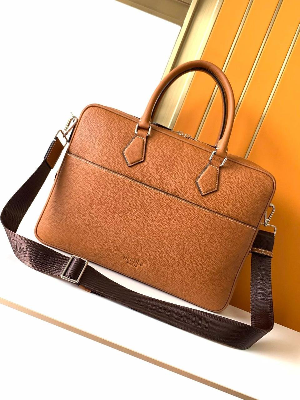 Hermes Leather Laptop Briefcase – Elegant & Spacious Professional Bag - Image 5
