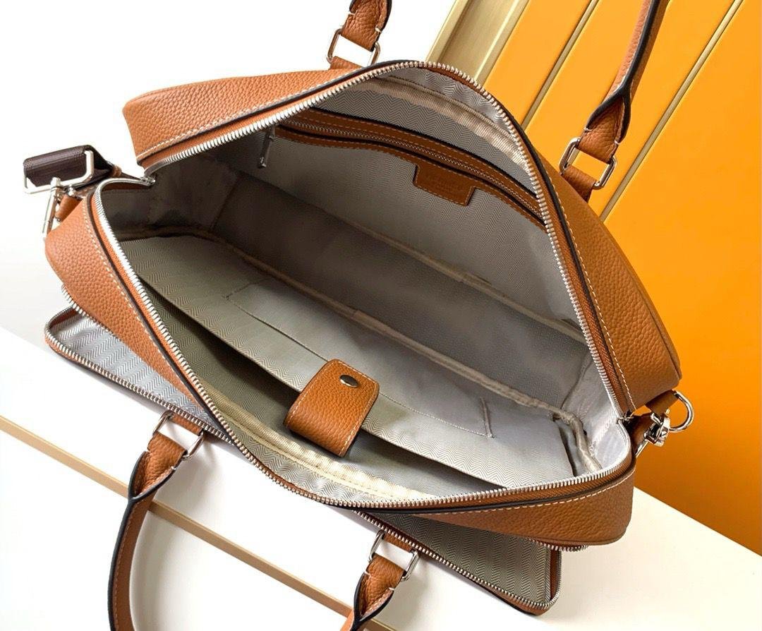 Hermes Leather Laptop Briefcase – Elegant & Spacious Professional Bag - Image 2