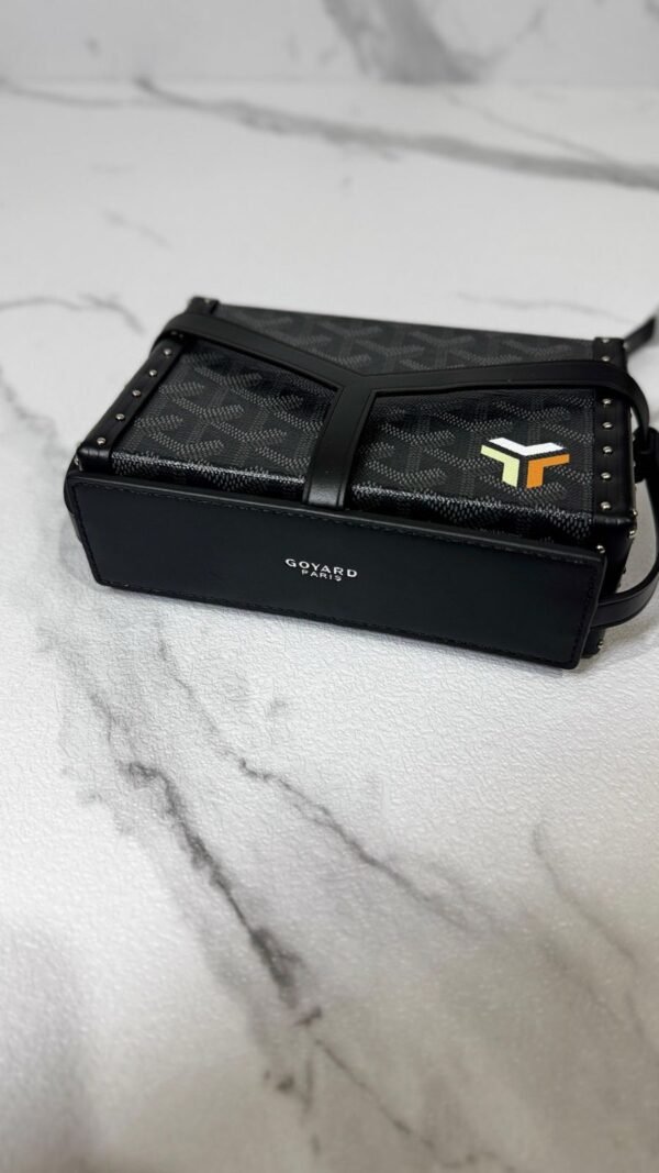 Goyard x Fendi Limited Edition Heritage Crossbody Bag - Image 3