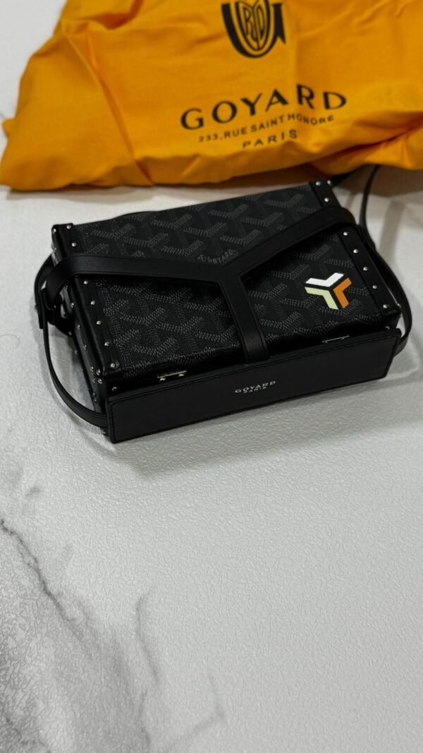 Goyard x Fendi Limited Edition Heritage Crossbody Bag - Image 2