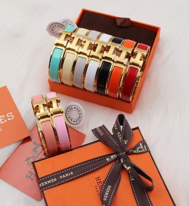 Hermès Classic Enamel H Bracelet - Image 8