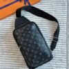 LOUIS VUITTON CROSS BODY BAG