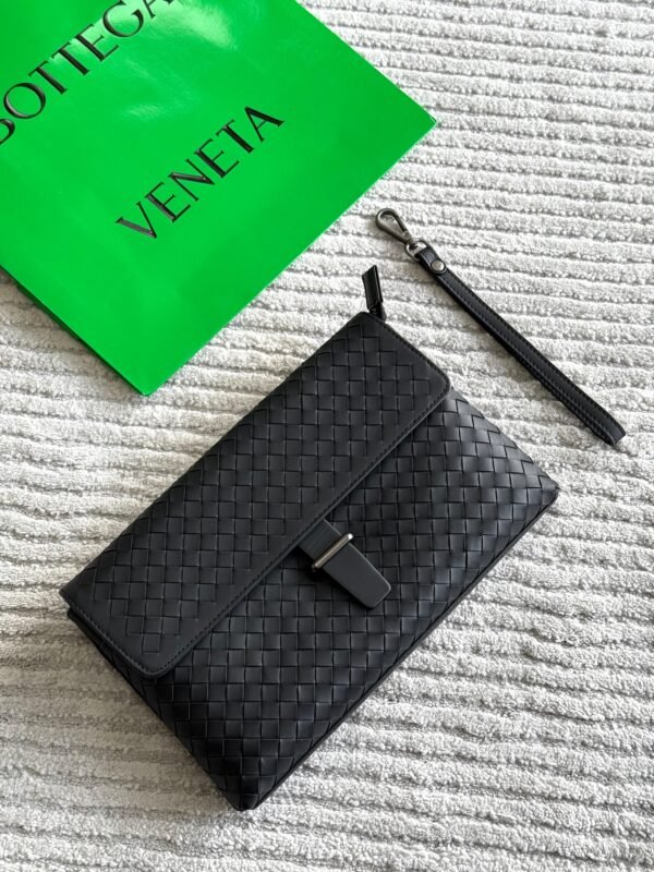 BOTTEGA' POUCH - Image 8