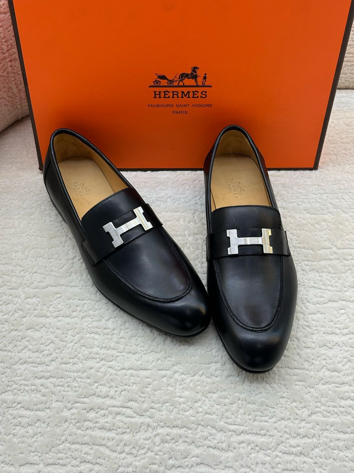 Hermès men's loafer - Image 2