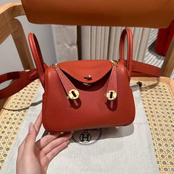 Hermes Craie Clemence Leather Gold Finish Mini Lindy Bag - Image 7
